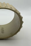 Rock-Armband aus goldfarbenem Harz