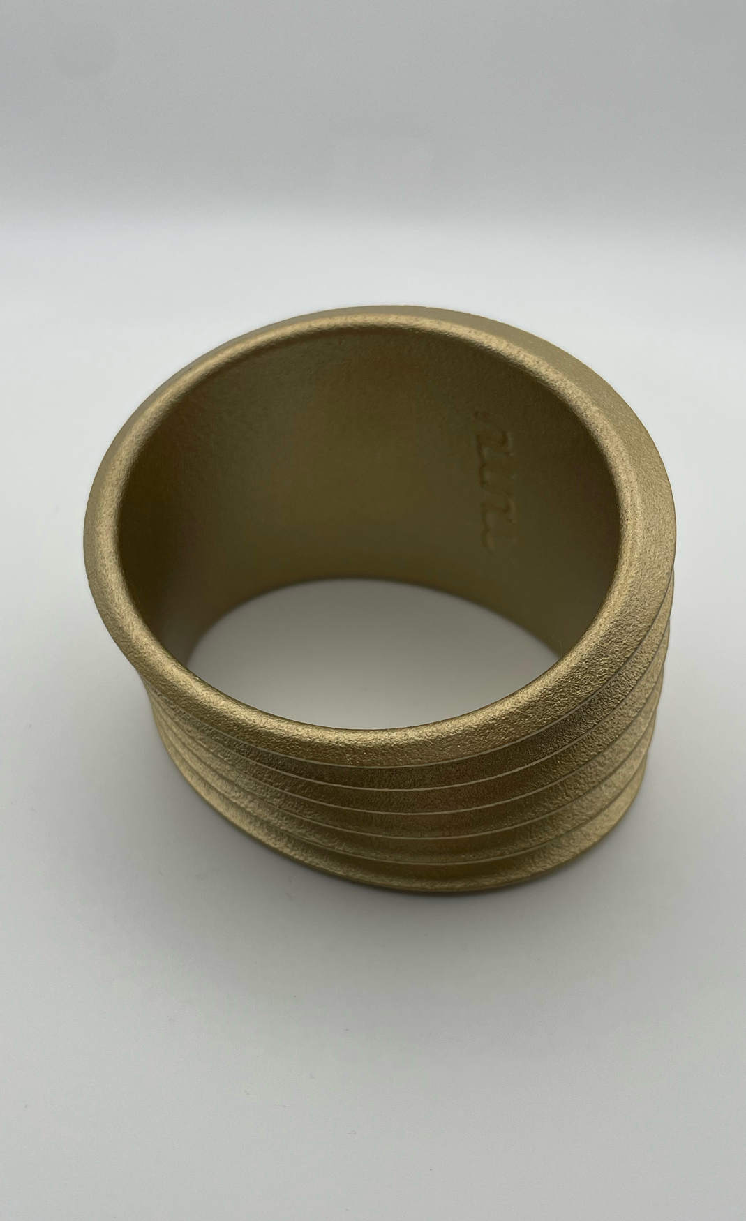 Armband Spring aus goldfarbenem Harz